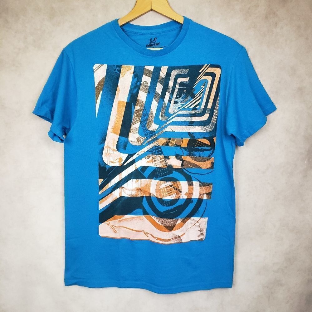Amplify blue graphic tshirt size Medium